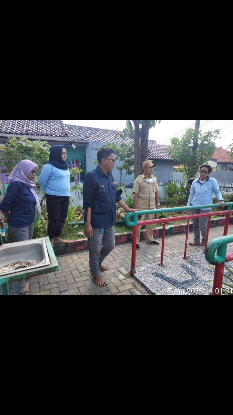 Monitoring Harian Staff Ekbang Kelurahan Utan Kayu Selatan