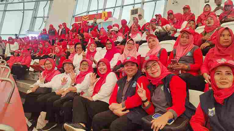 Temu Kader di Velodrome