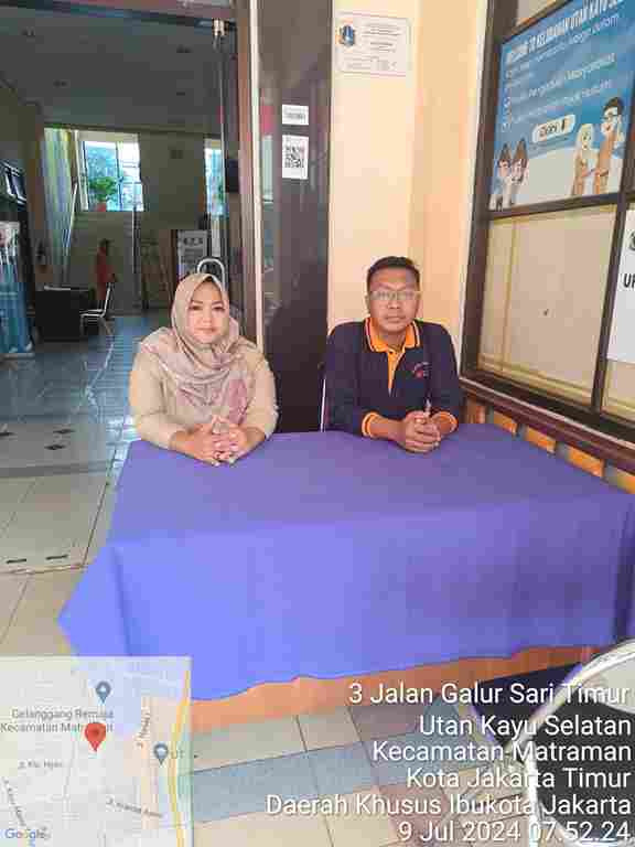 Piket Pos Pengaduan Masyarakat Pengelola RPTRA dan ASN Kelurahan Utan Kayu Selatan