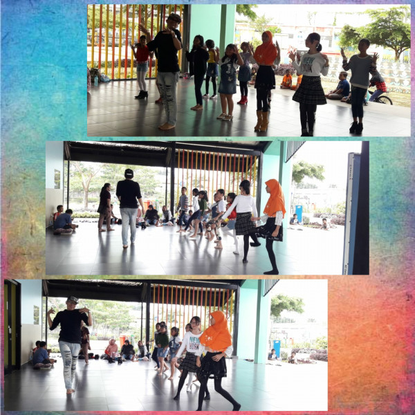 Latihan fashion show POSE MODELS