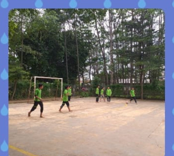 OUTING CLASS MI MARDHOTILLAH