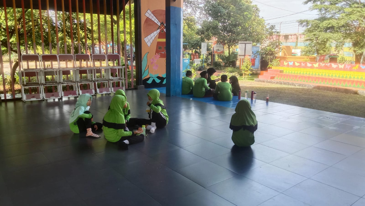 outingclass MI MARDHOTILLAH