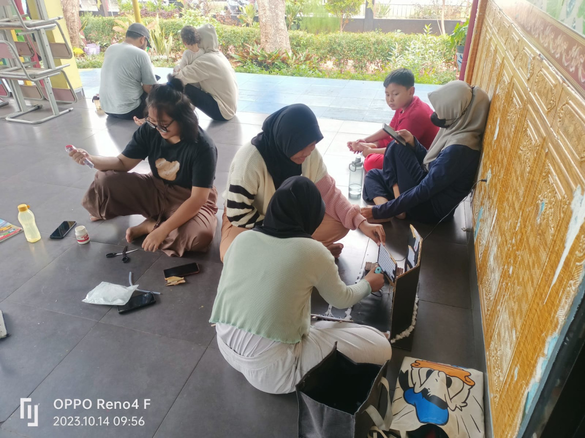 BELAJAR KELOMPOK SMA 106