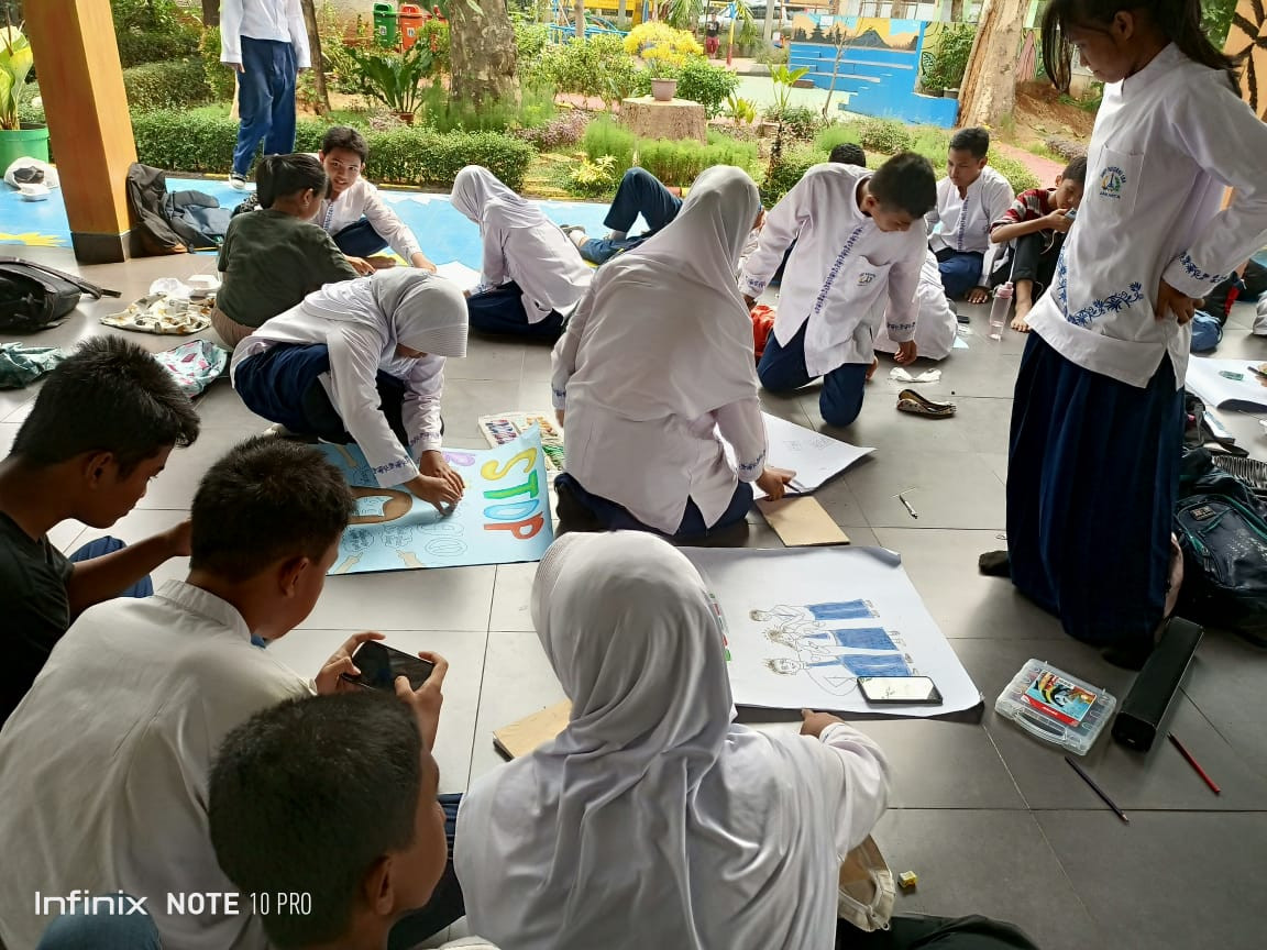 BELAJAR KELOMPOK SMP 184