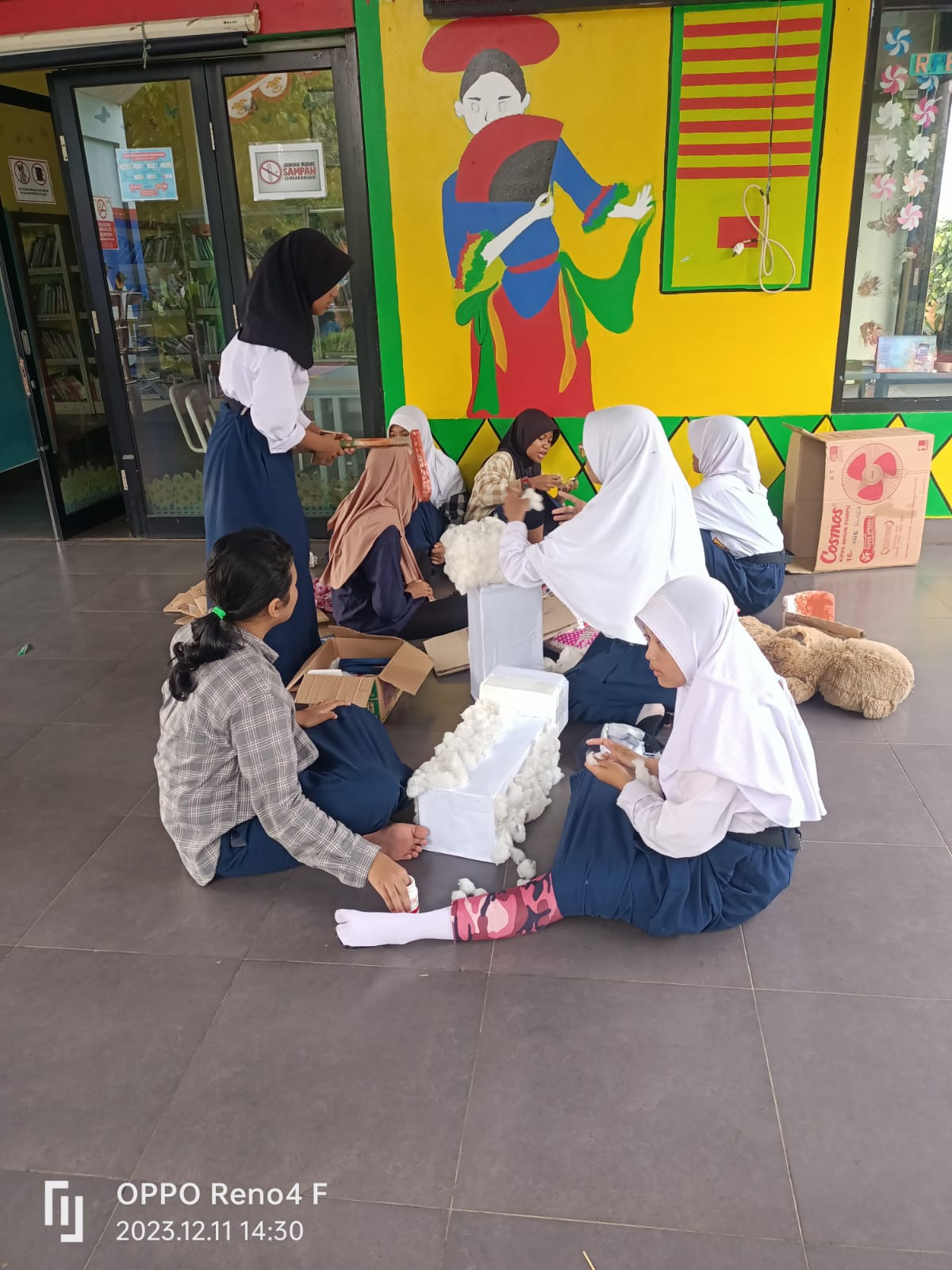 BELAJAR KELOMPOK SMP 184