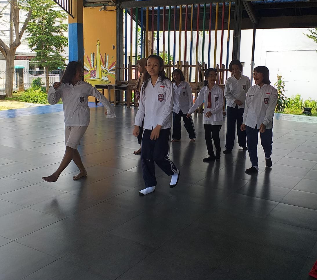 latihan senam sdn 015