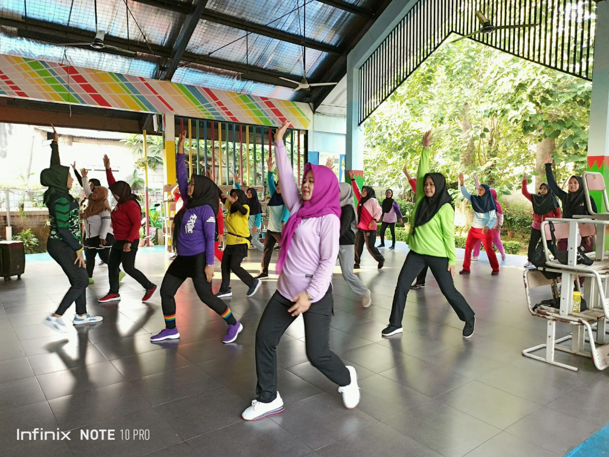 SENAM DARI SUDIN PORA