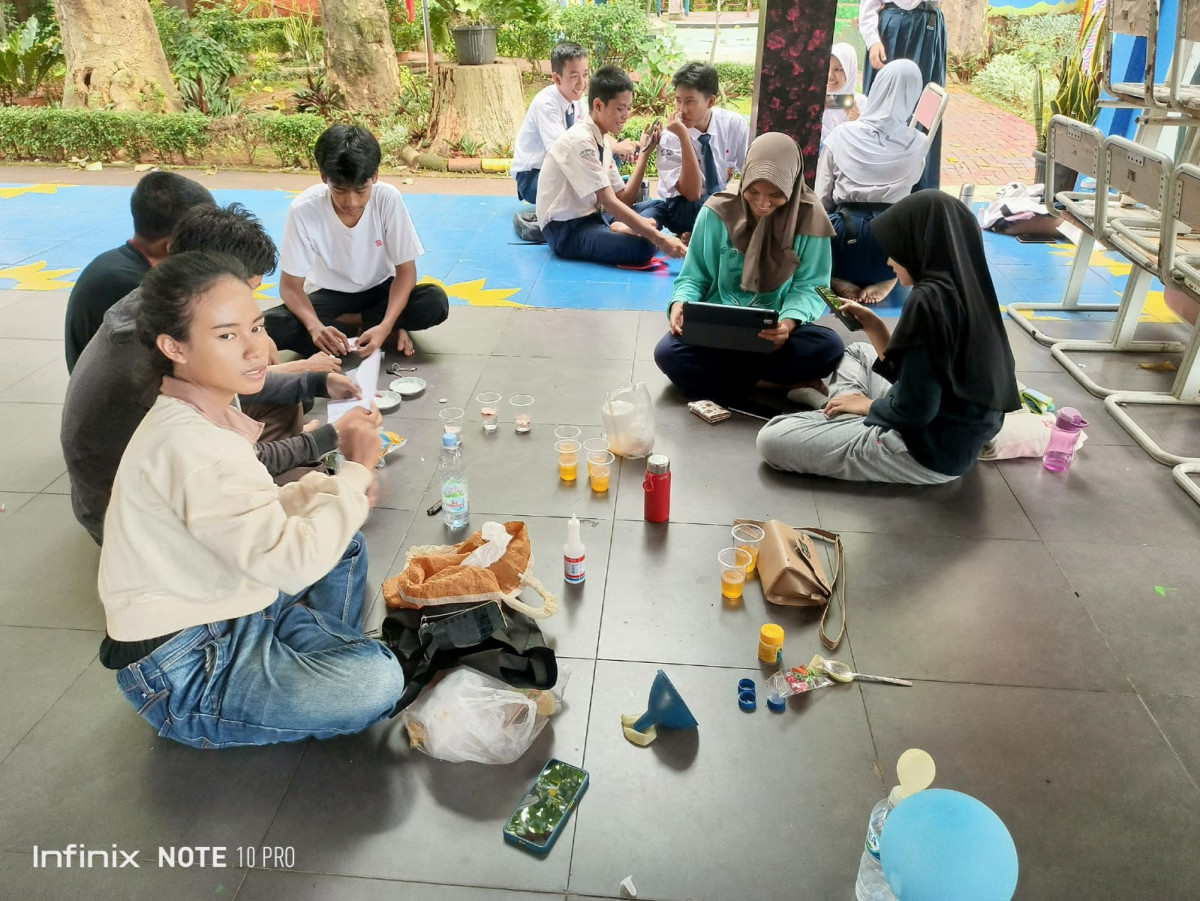 BELAJAR ASAM BASA SMP 184