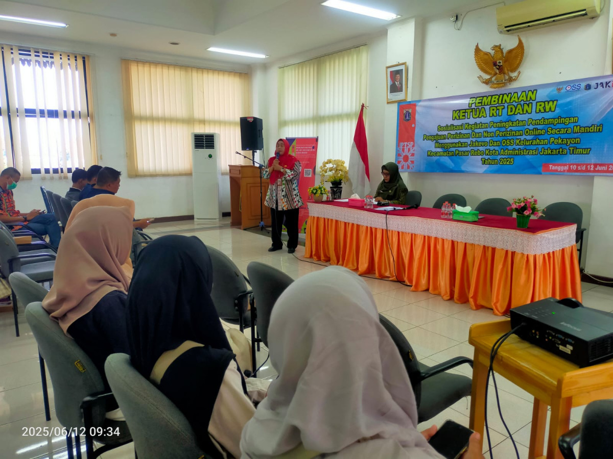 PEMBINAAN KETUA RT DAN RW