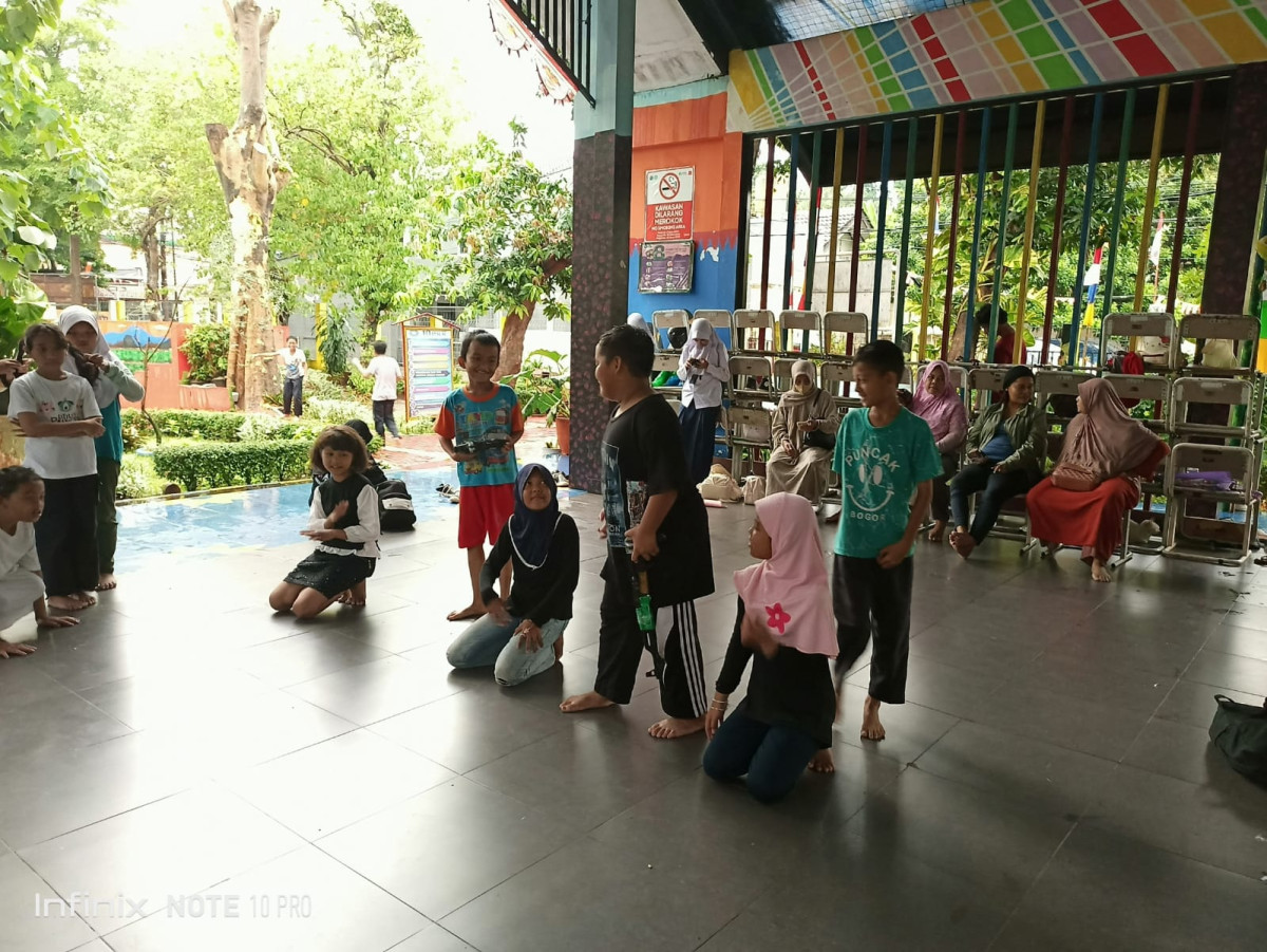 LATIHAN DRAMA MUSIKAL SD 05