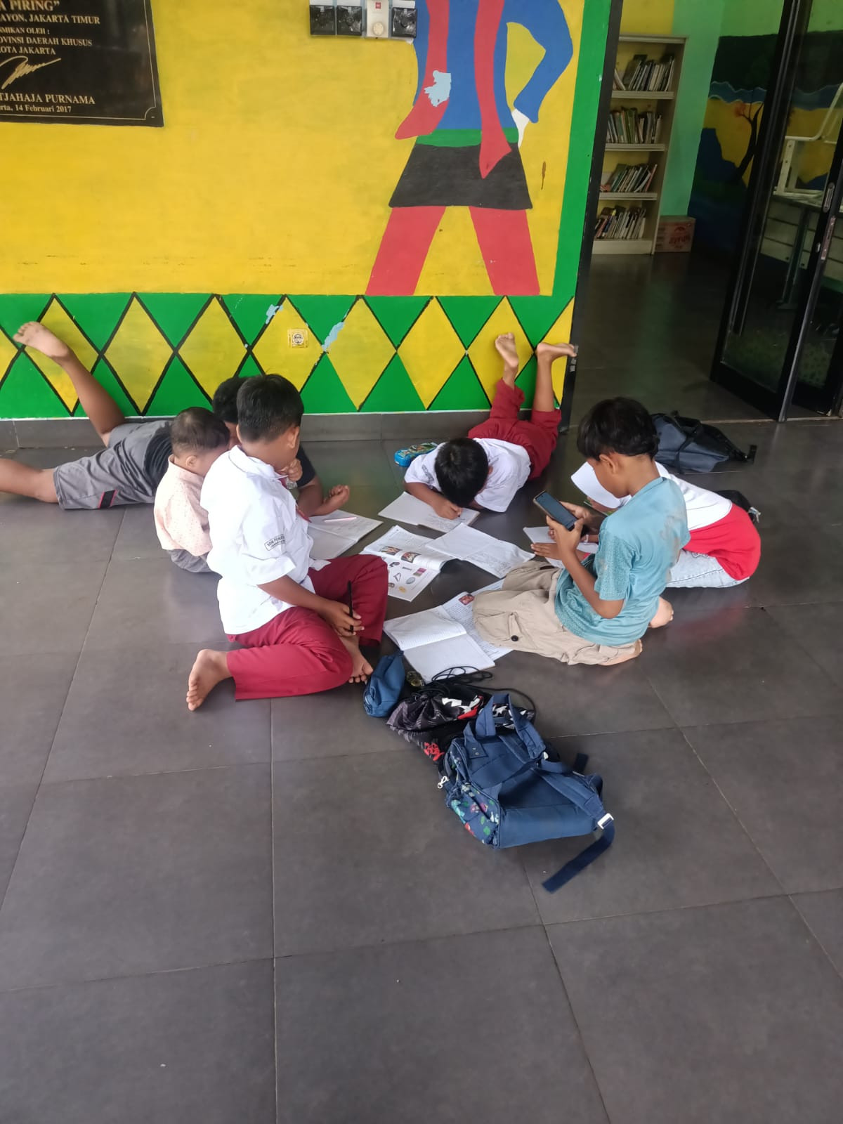 BELAJAR KELOMPOK SD 09