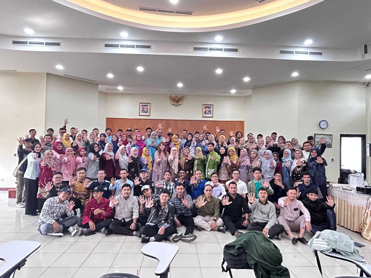 PELATIHAN DIGITALISASI PENGELOLA RPTRA