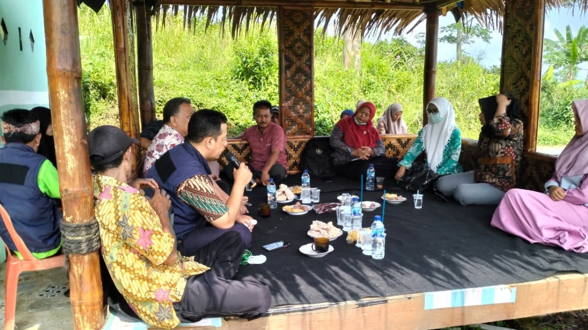 pertemuan kelompok BKL