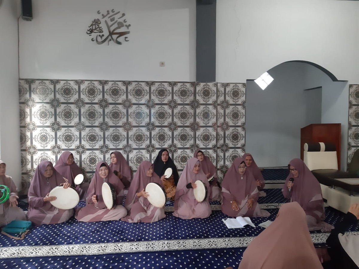 Marawis desa cisarua