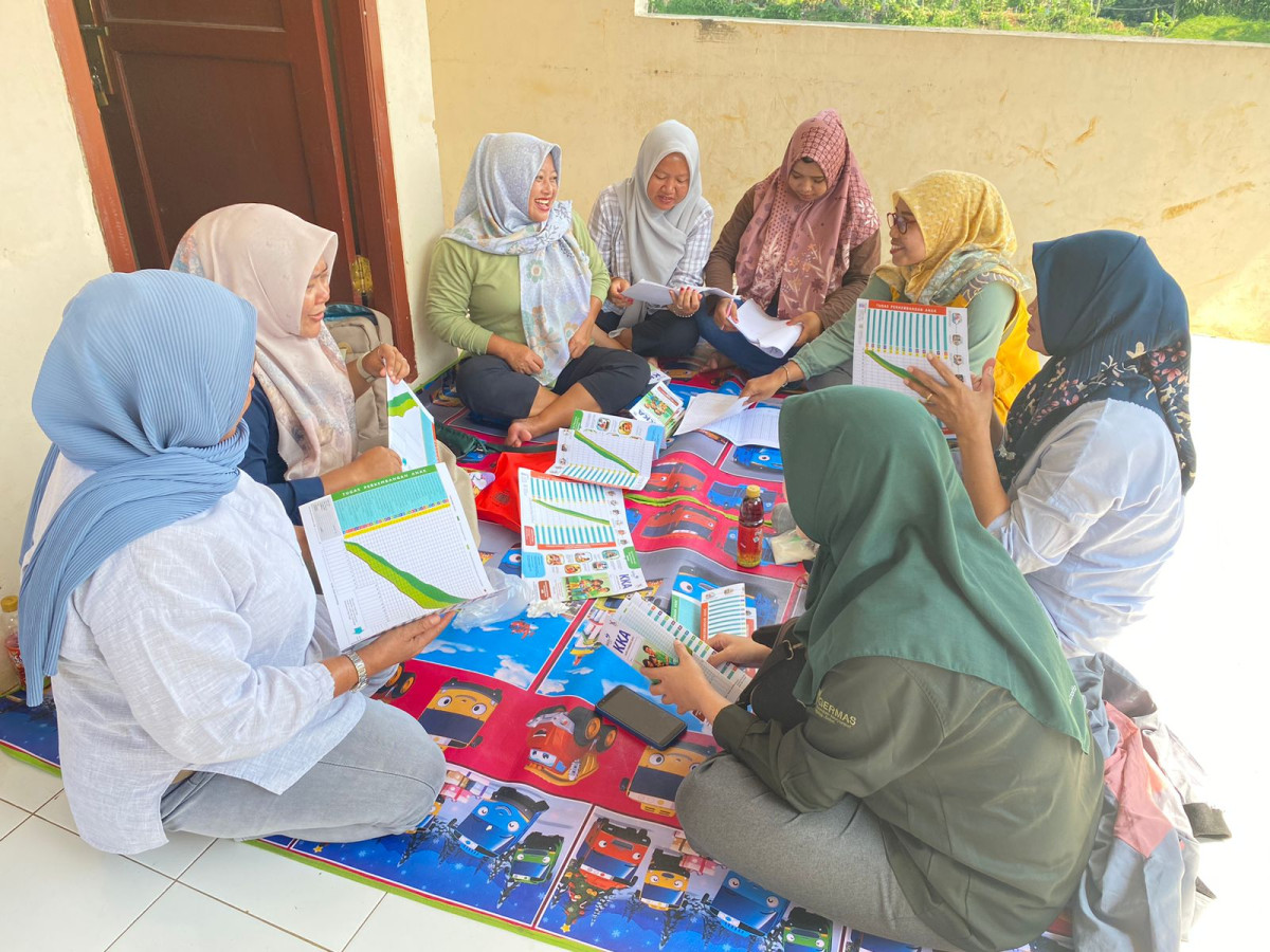 Pembinaan pengisian Kartu Kembang Anak (KKA)