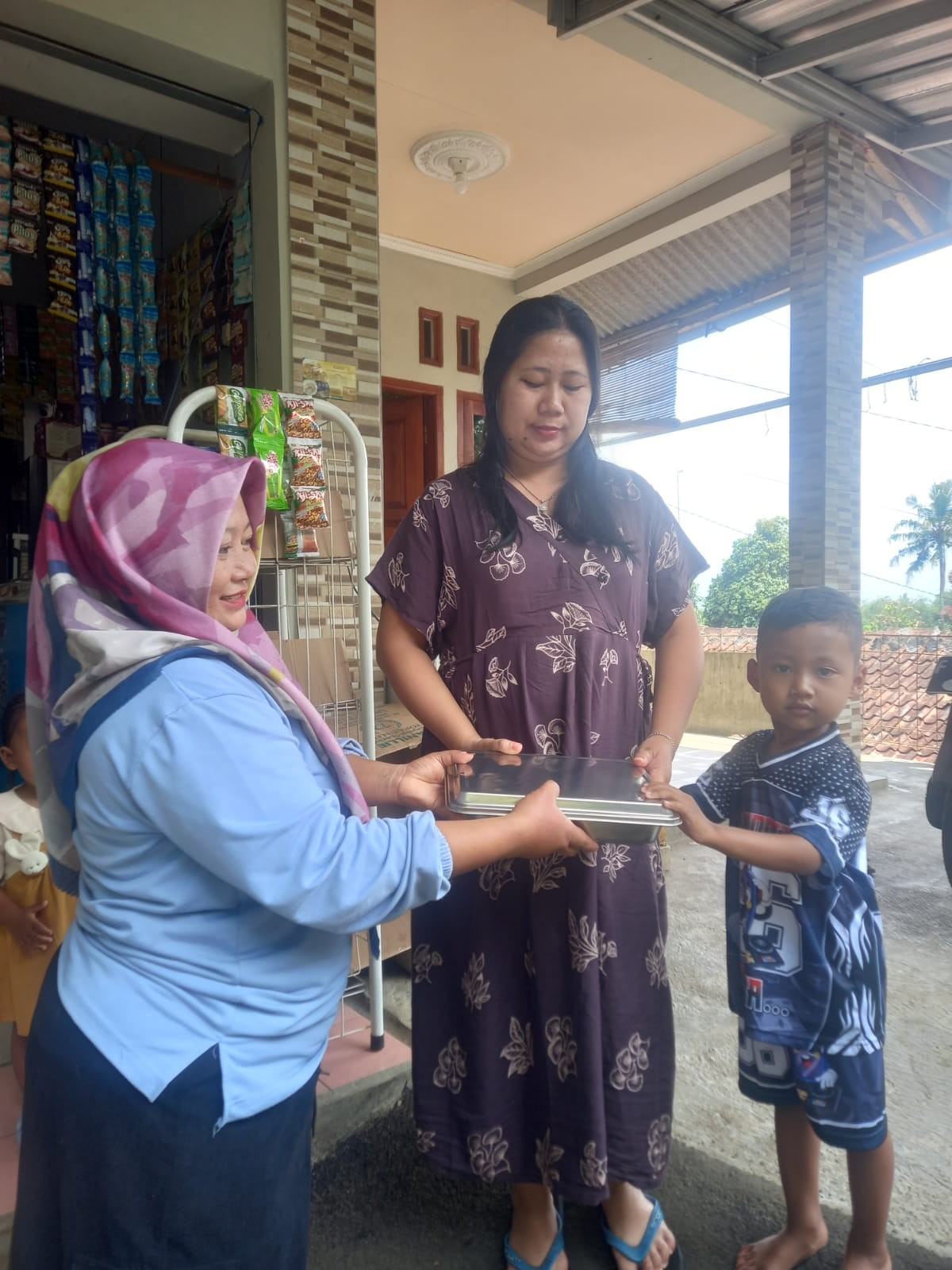 Pendistribusian MBG kepada Balita Non PAUD
