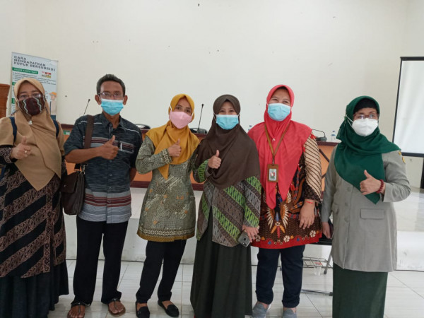 bintek pengolahan  pangan dari dinas pertanian kab cianjur pada kelompok usaha (UPPKS kampung kb hegar)