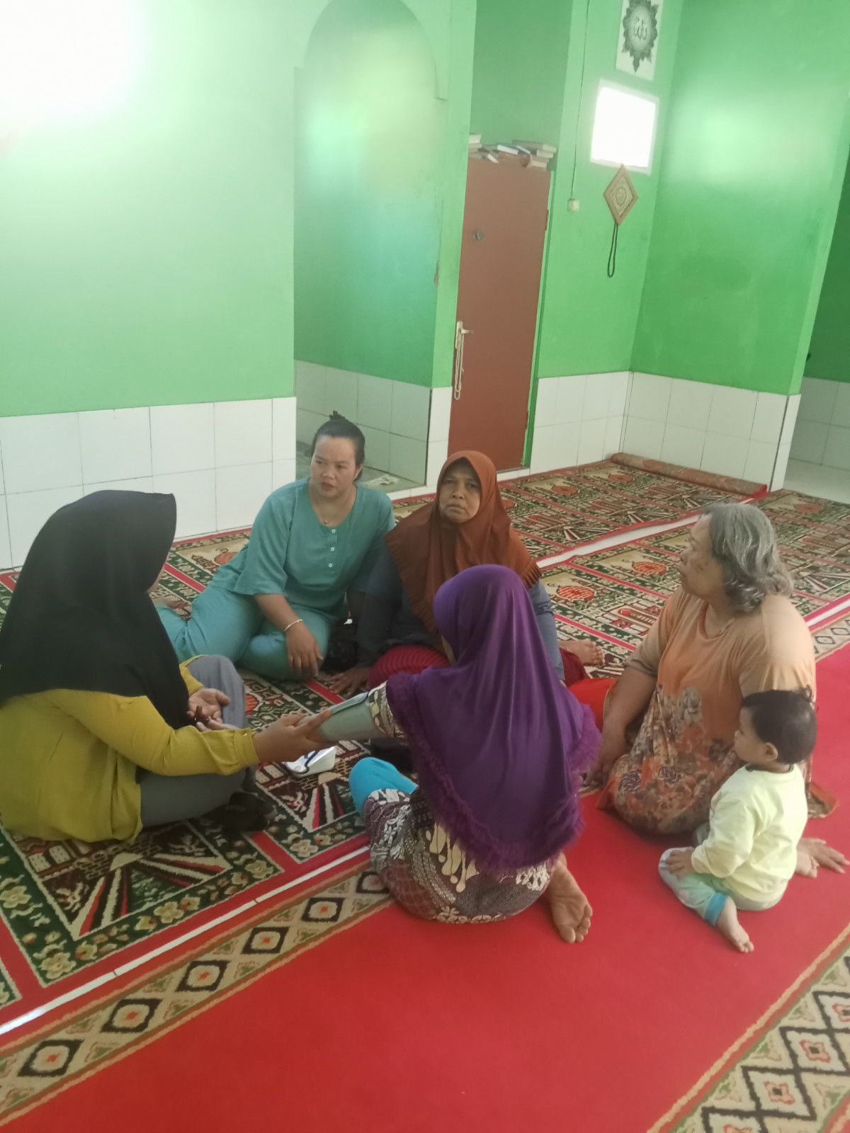 Pembinaan ramah lansia