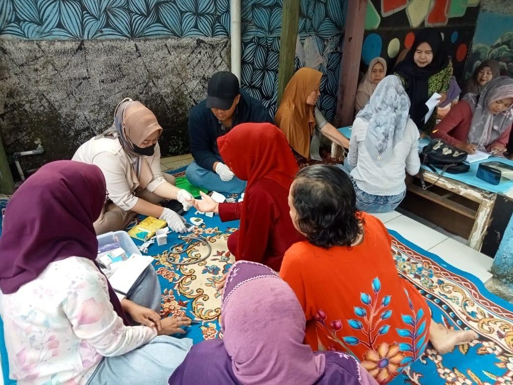 Pemeriksaan Lansia dan Pembinaan Lansia di BKL