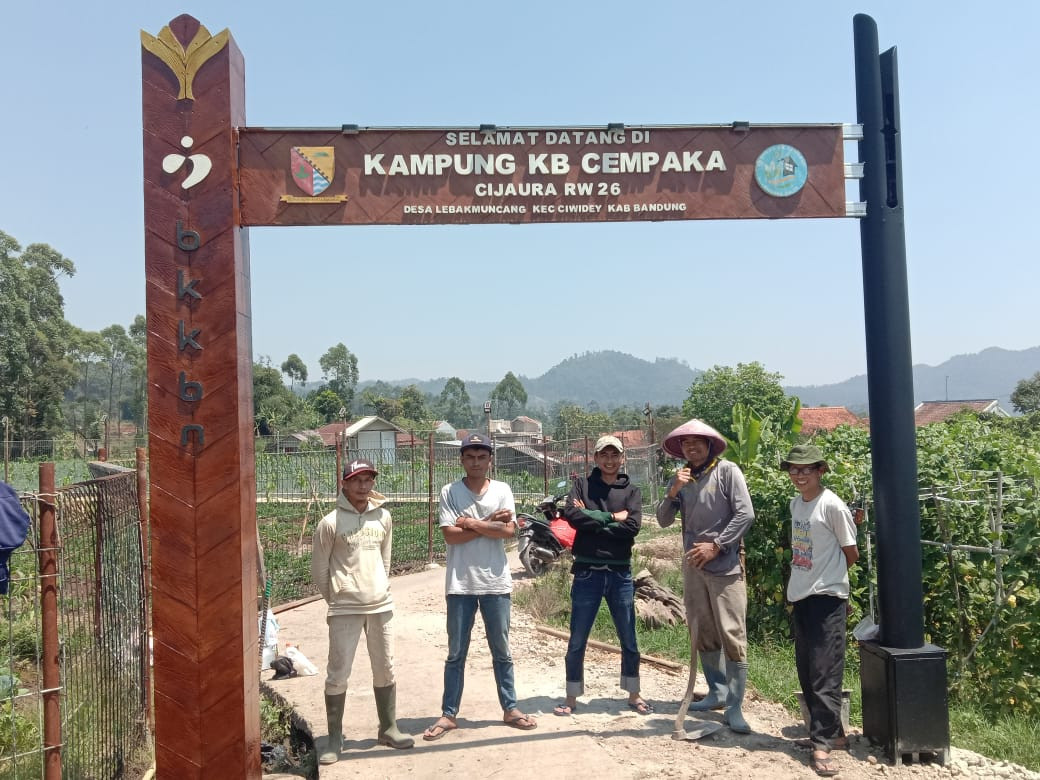 finishing gapura