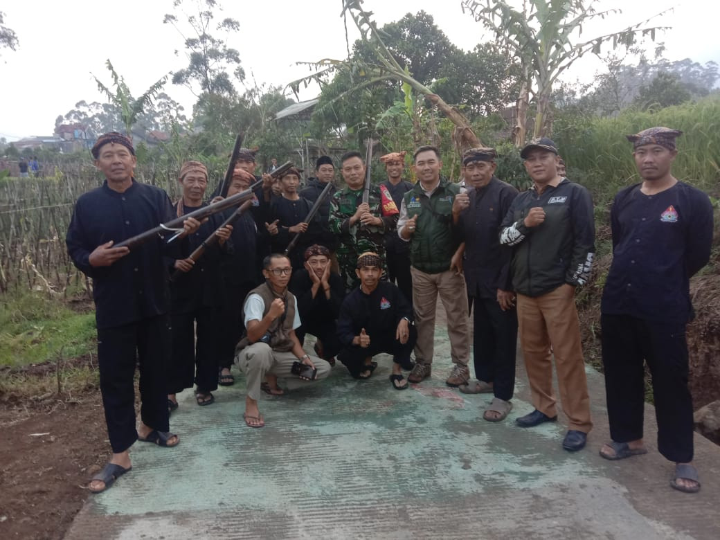Pembuatan profil desa