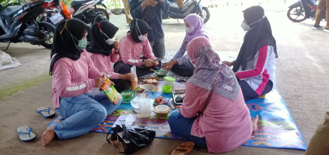 Pembuatan Inovasi ATING (Asupan Nugget Ikan Cegah Stunting)