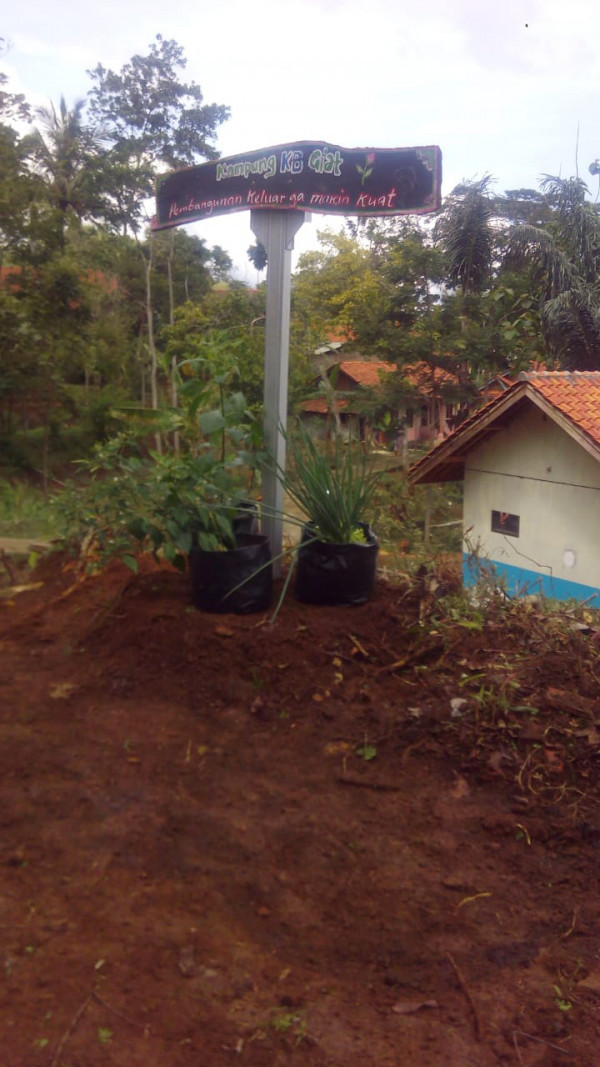 Slogan yang sudah terpasang