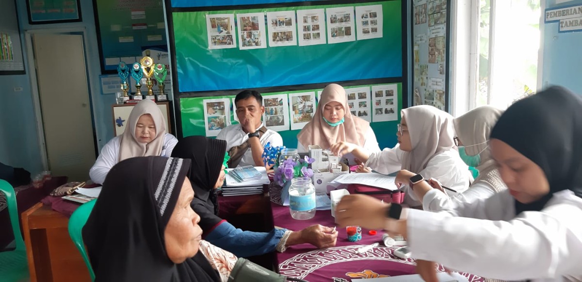 Pemeriksaan kesehatan Lansia
