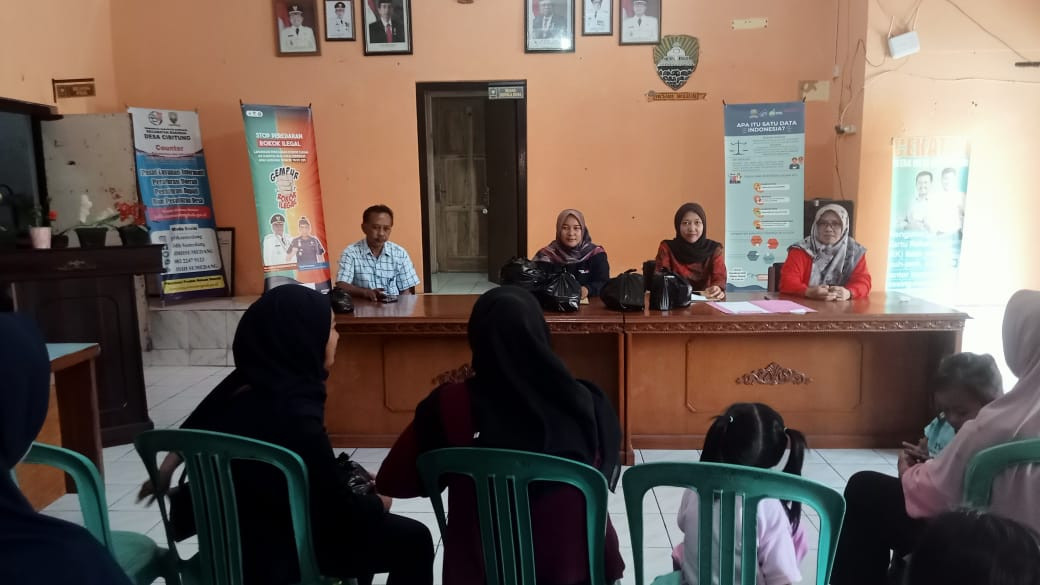 Pemberian PMT bagi Ibu Hamil, Balita Stuting, dan Balita Berisiko Stunting