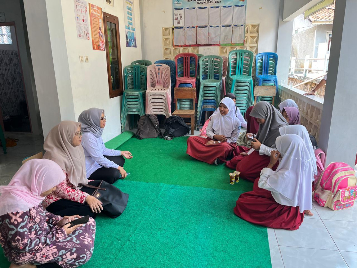 Penyuluhan Kesehatan Reproduksi Remaja