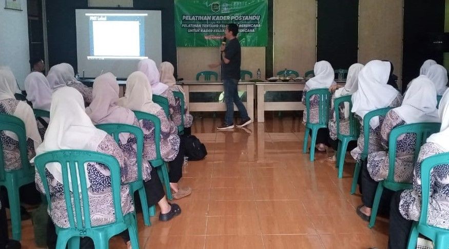 pembinaan kader imp atau kader posyandu