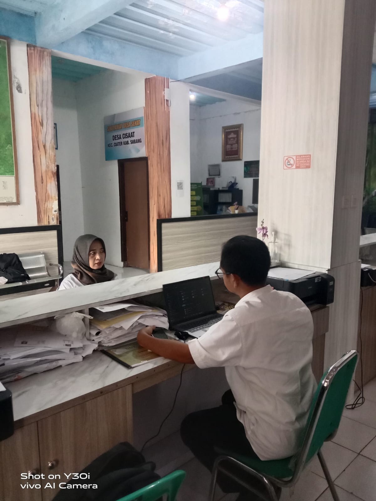 Koordinasi dengan staff desa cisaat