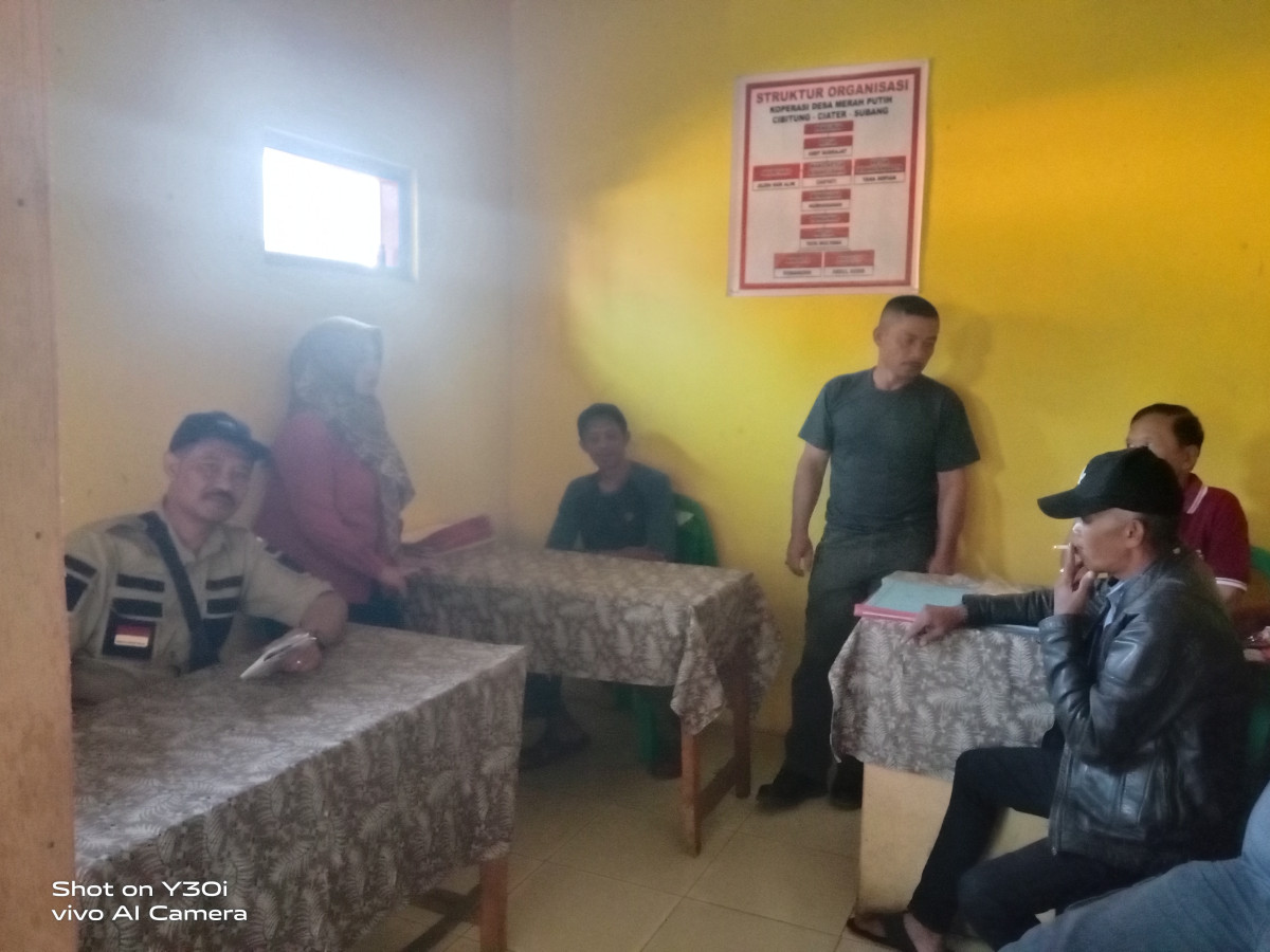 Pertemuan pengurus kampung KB