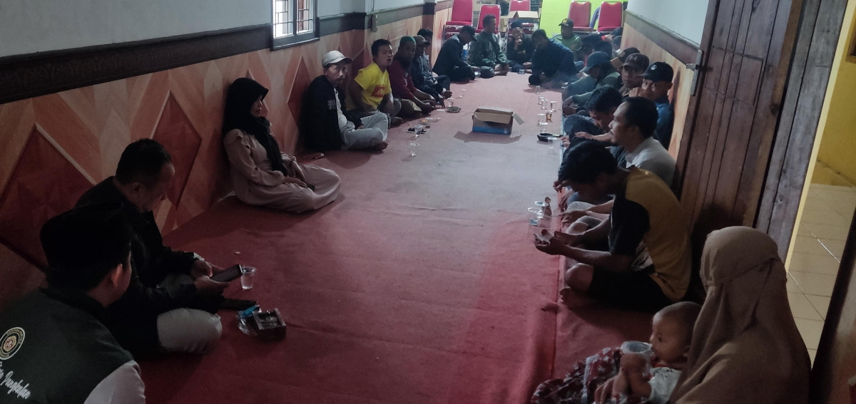 Rapat Minggon