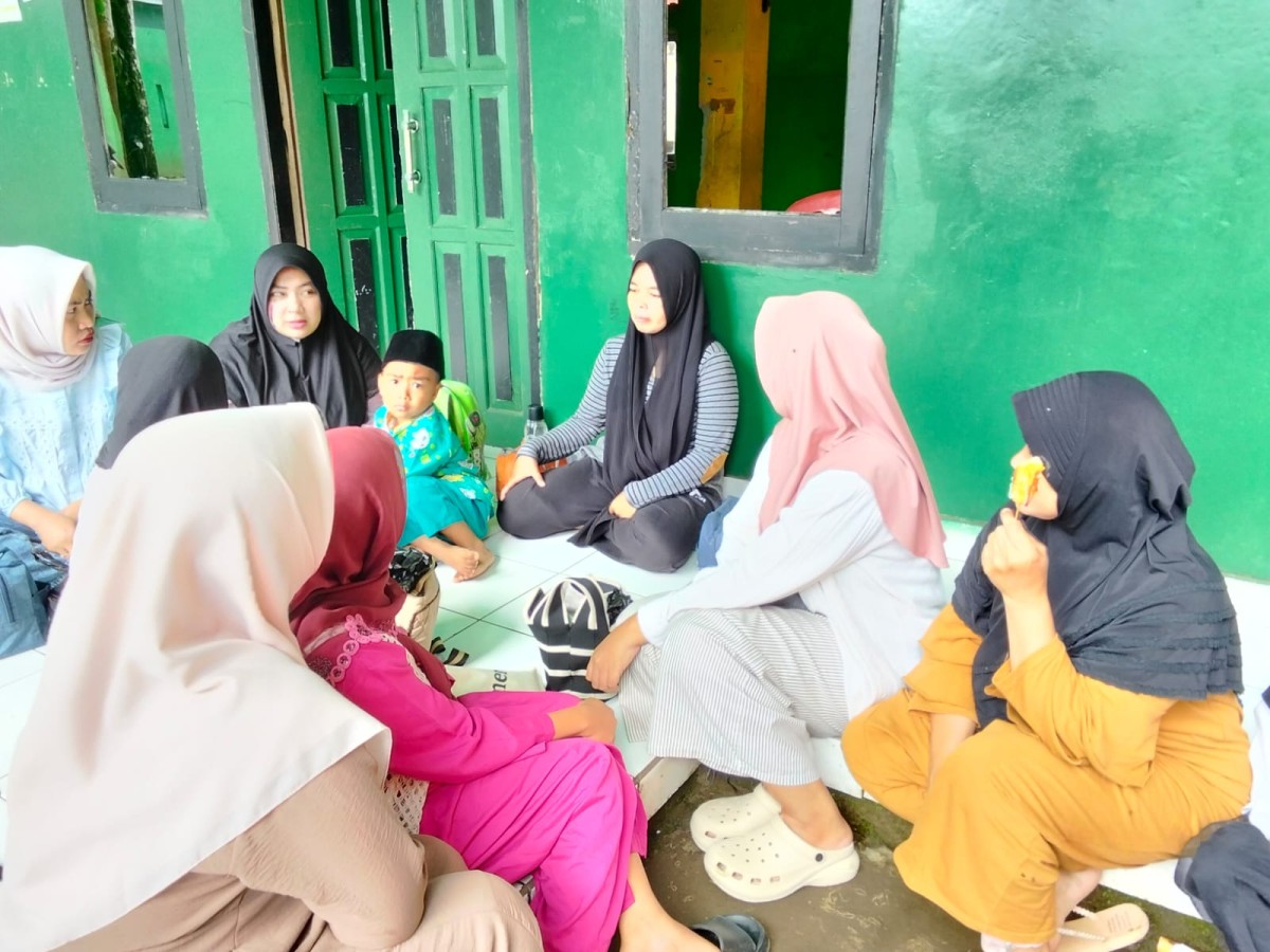 KIE KB Kelompok Oleh Kader TPK Tim 2