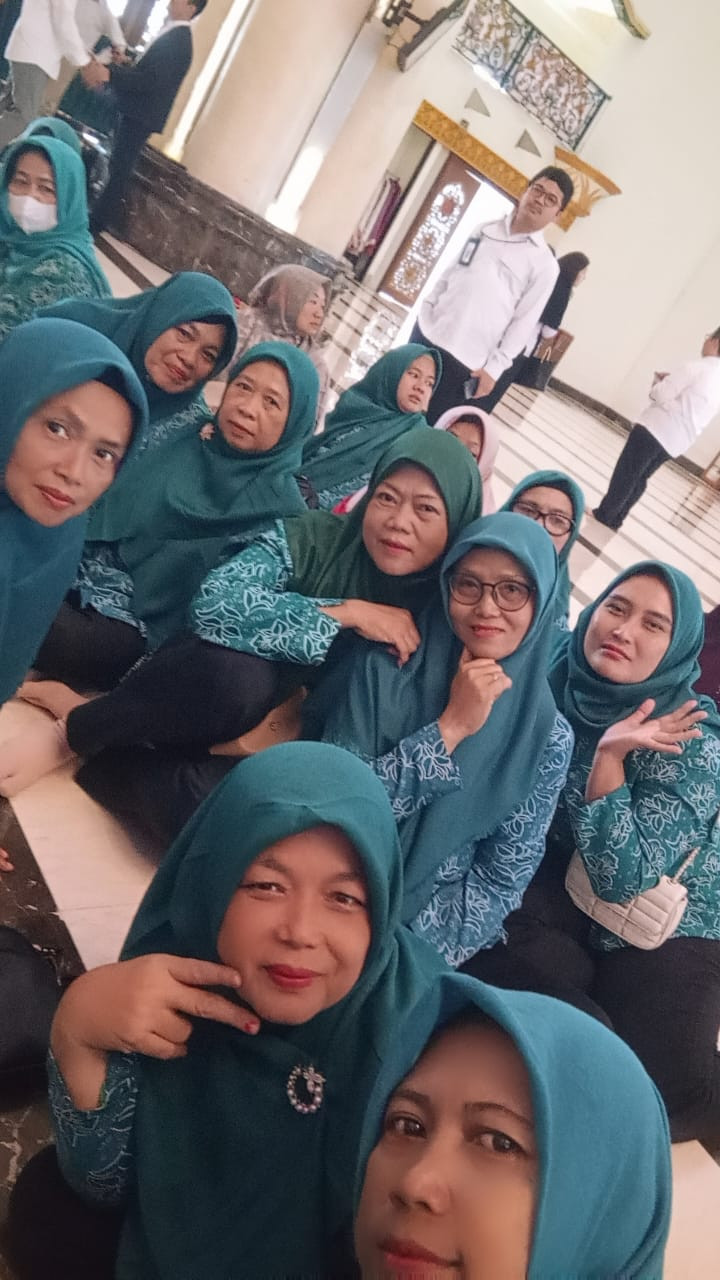 pembinaan pkk dan pokja kampung KB