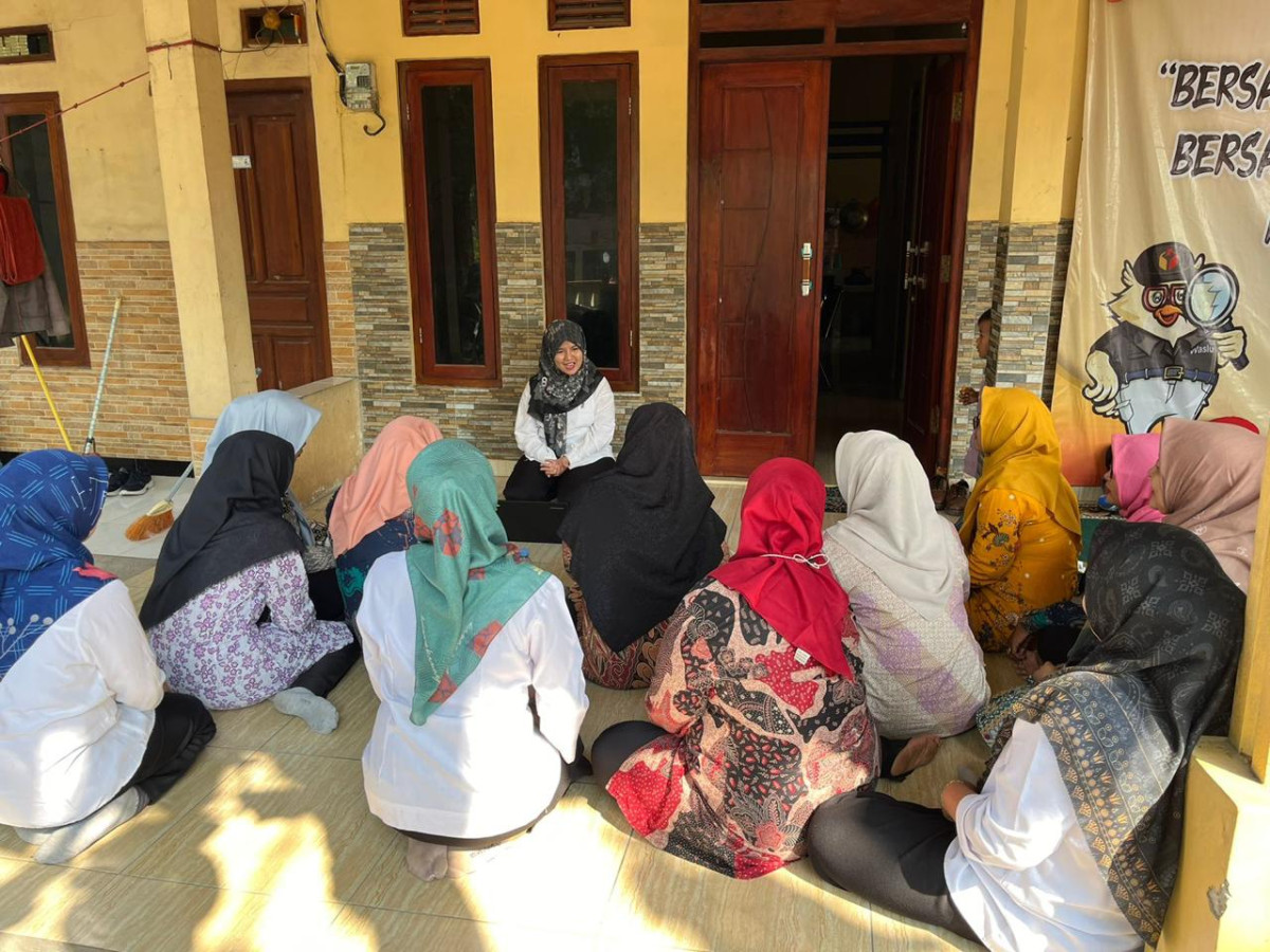 Pembinaan Kelompok Kegiatan Bina Keluarga Lansia