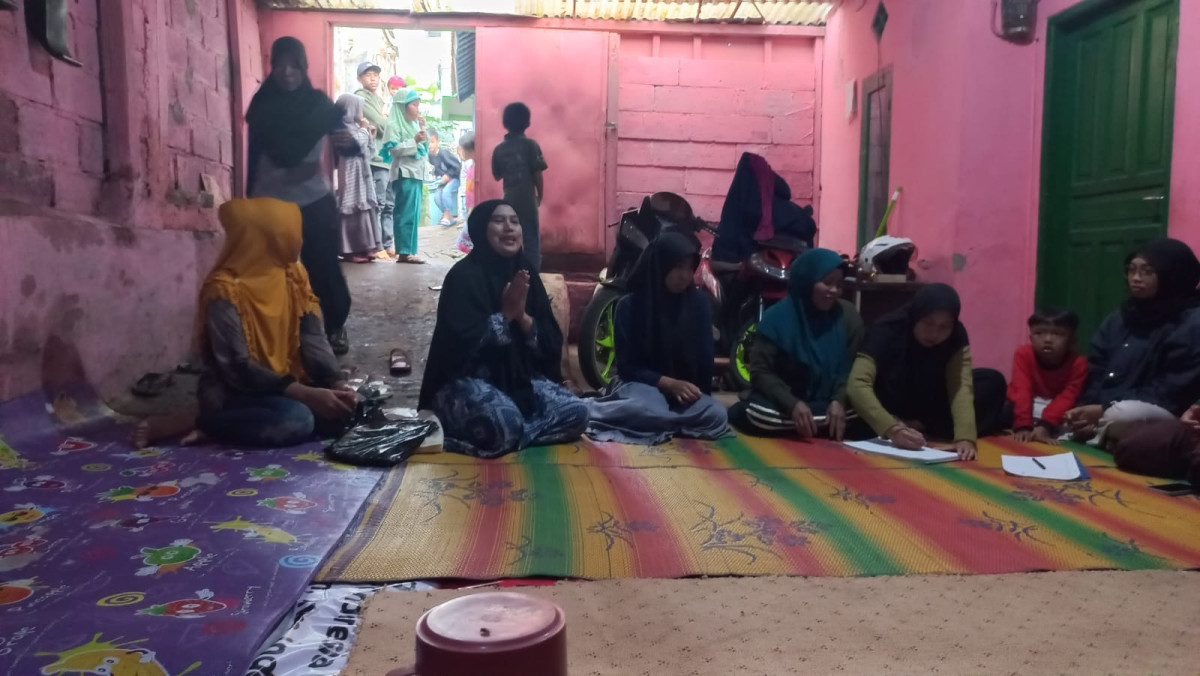 Pengajian keliling ibu ibu
