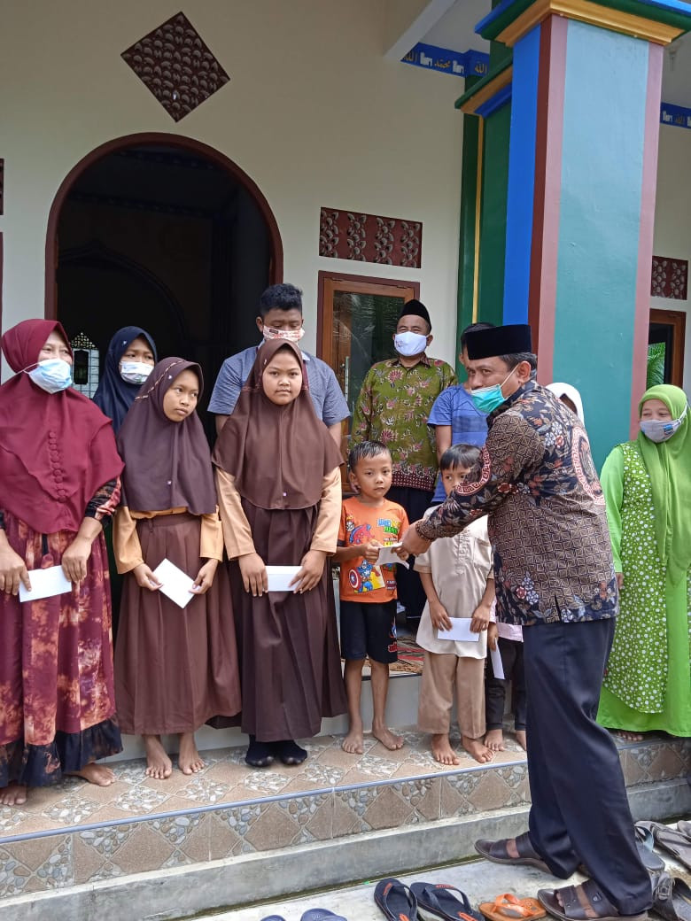 santunan terhadap anak nyatim