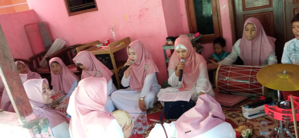 Marawis di acara tasykuran 