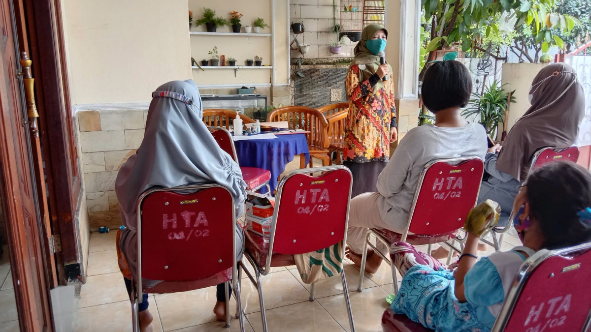 EDUKASI PENGASUHAN 1000HPK