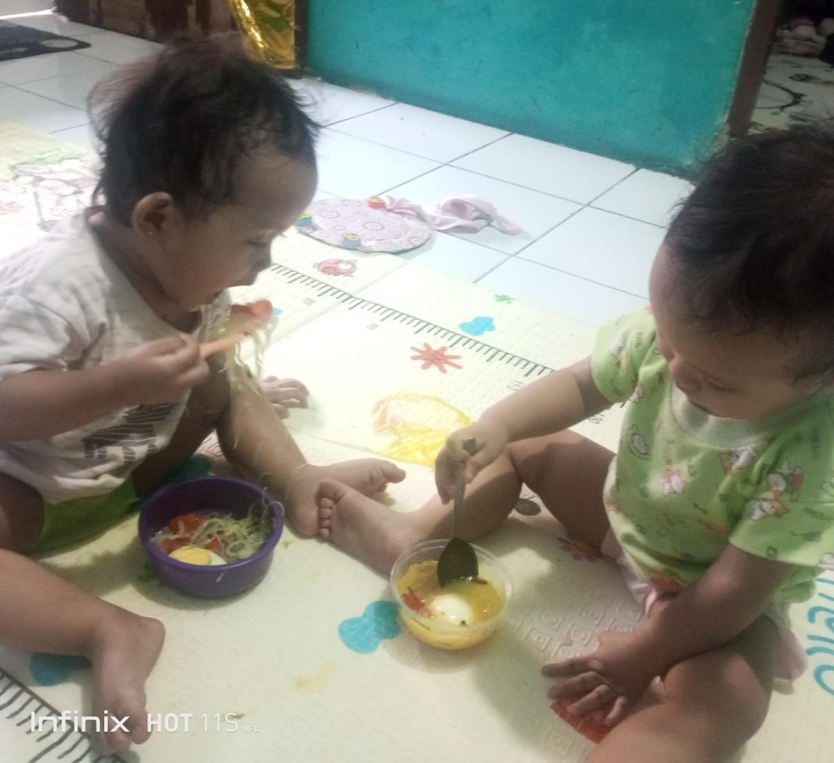 PEMBERIAN MENU PMT DASHAT KAMPUNG KB YANG BERAGAM