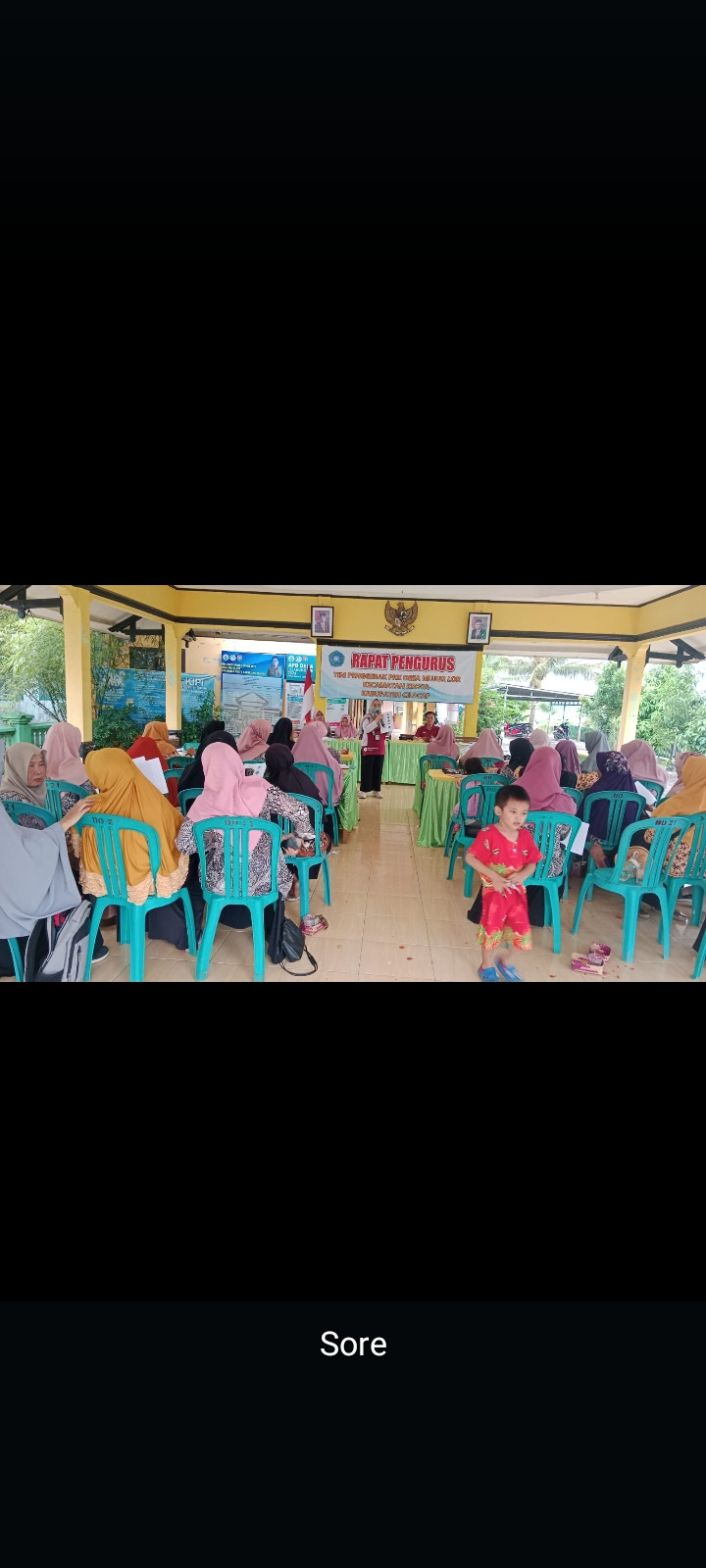 Rapat Pengurus Tim Penggerak PKK Desa Mujur Lor