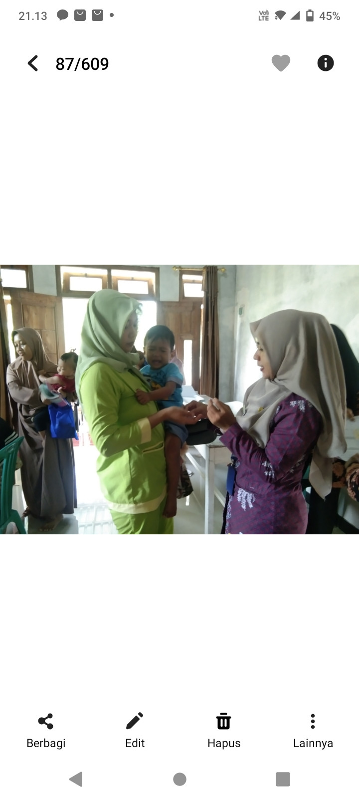 Posyandu Balita melati 2 rw 1 pemberian vit A dan obat cacing