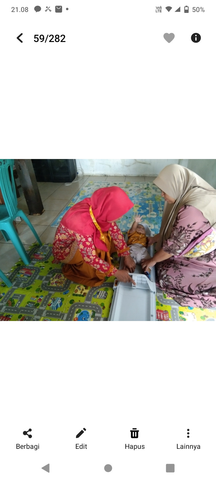 Posyandu Balita dan pemberian vitamin dan obat cacing