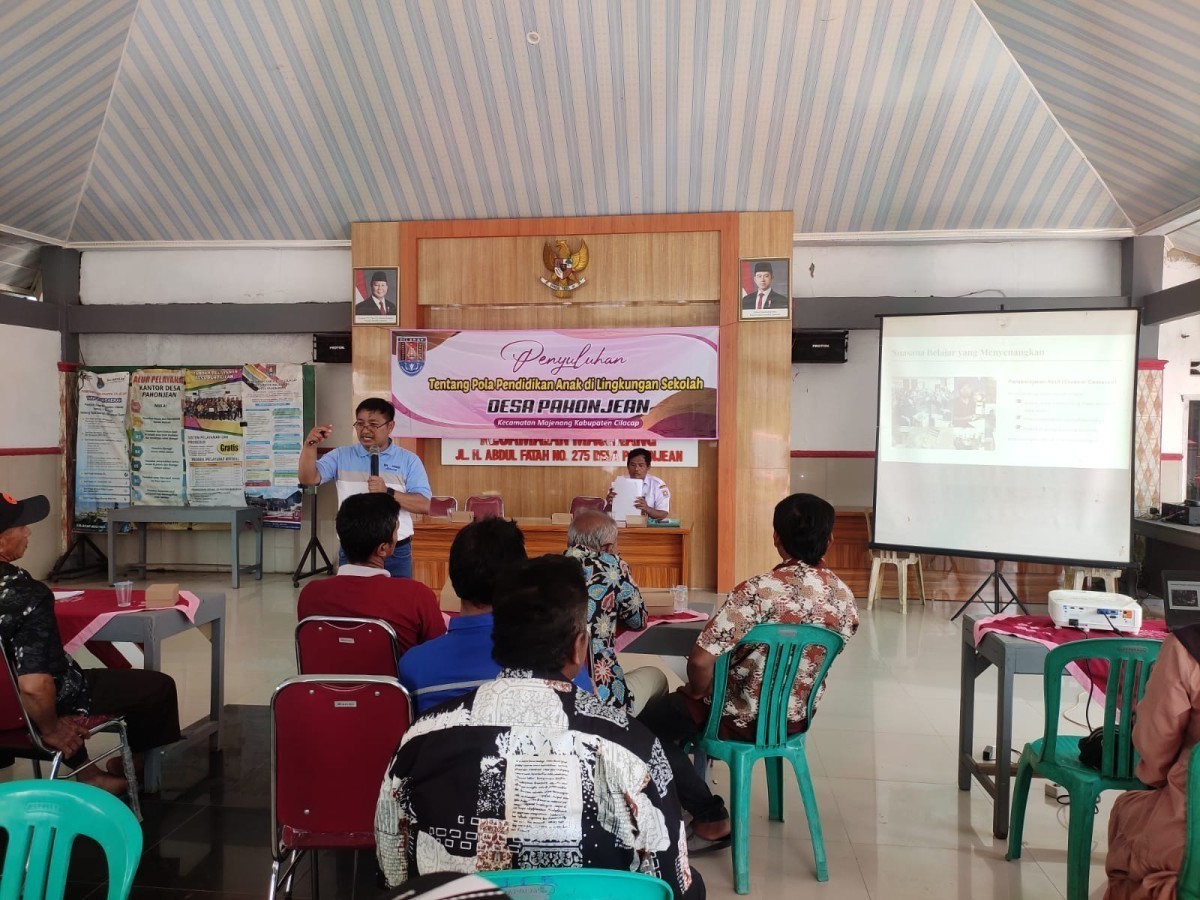 Penyuluhan tentang Pola Pendidikan Anak di Lingkungan Sekolah