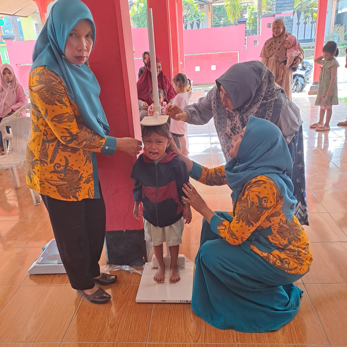 PEMANTAUAN BALITA GIZI KURANG