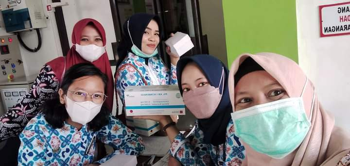 pencegahan kehamilan dg caraPemberian alat kontrasepsi berupa pil KB