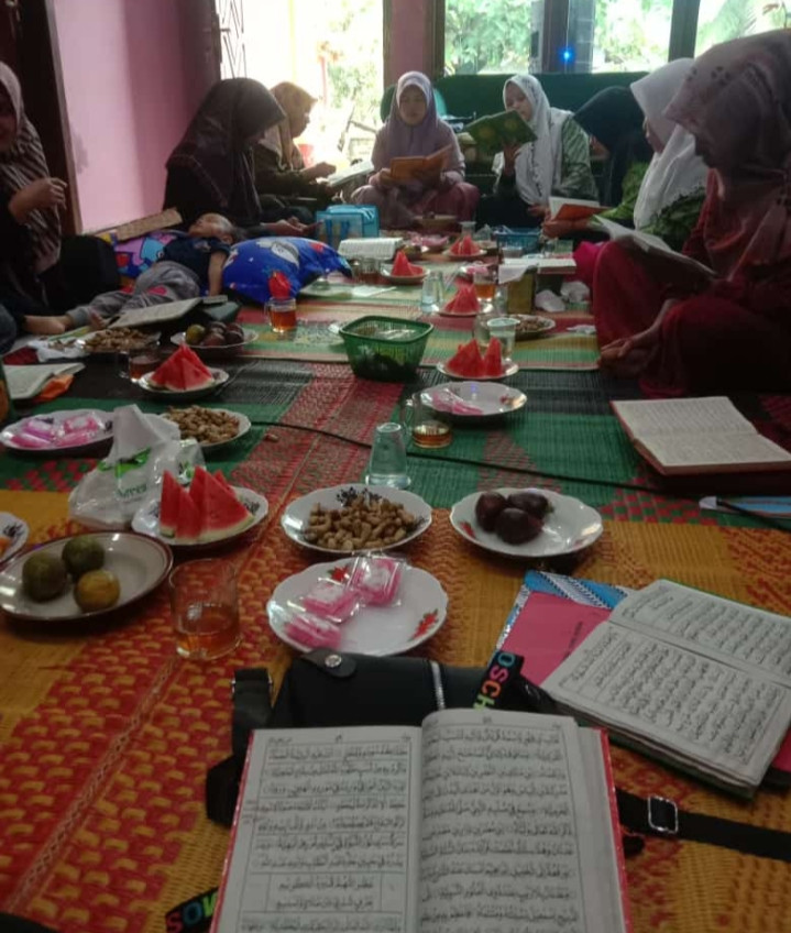 rutinan fatayat NU ranting cinyawang