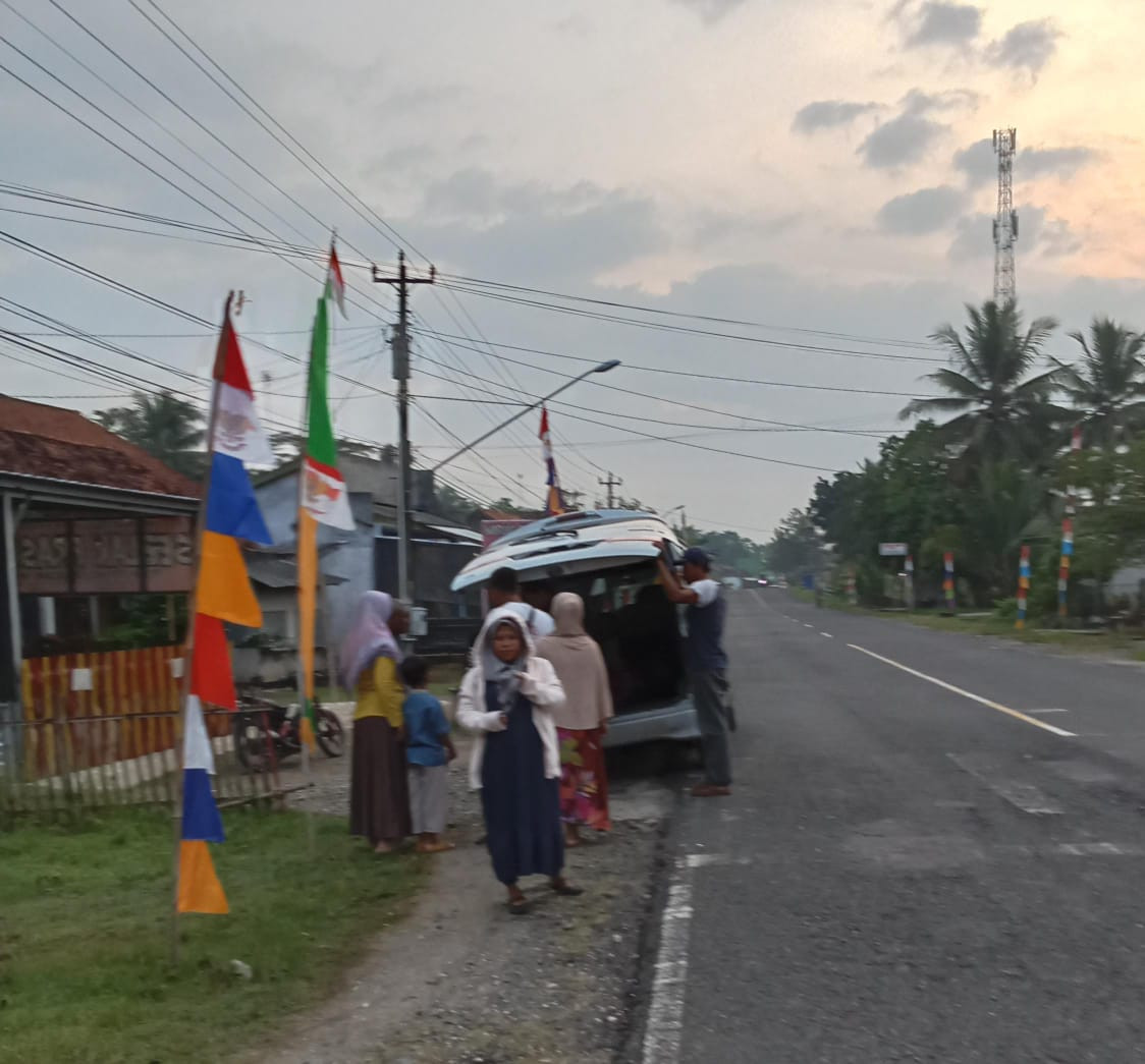 pengantaran ibu hamil rujukan ke RSUD cilacap oleh tpk 02